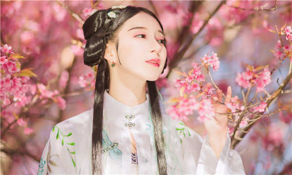海伦供卵试管婴儿：助您实现家庭梦想的科学方案